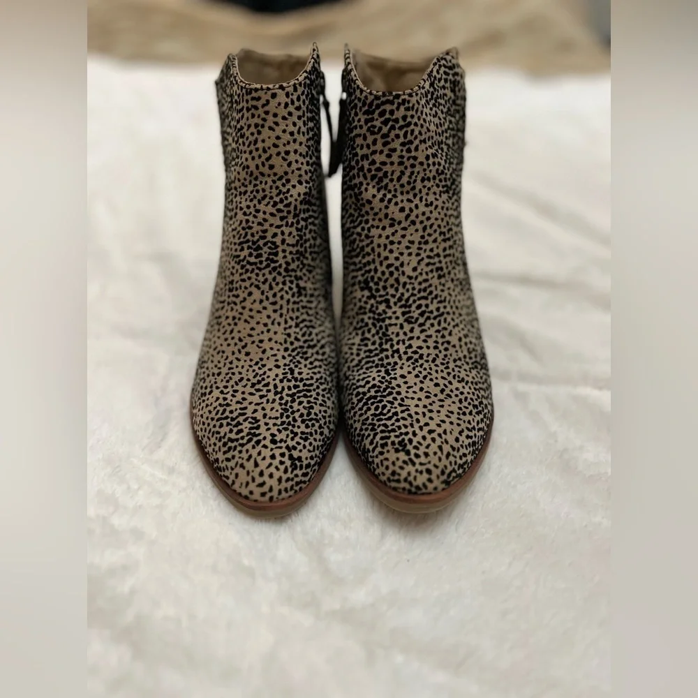 ✨ MIA Tracee Booties - Animal Print - Size 9